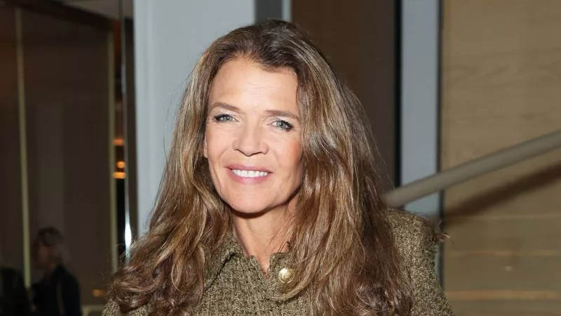 Annabel Croft